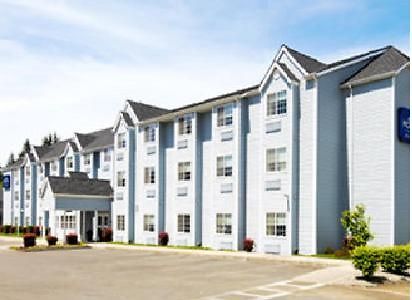 Stay Beyond Inn & Suites Elma Esterno foto