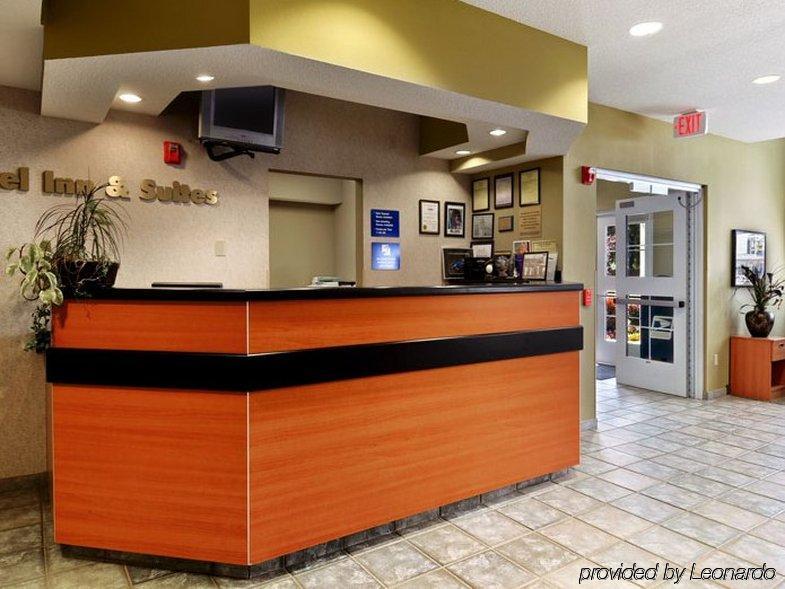 Stay Beyond Inn & Suites Elma Esterno foto